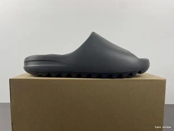 hype Onyx Slide Adidas Yeezy HQ6448 0324